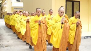 Mơ thấy thầy chùa đánh con gì